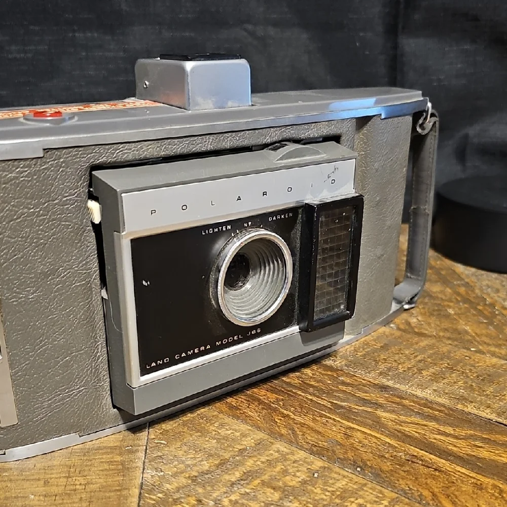 Polaroid Land Camera J66 - Classic Gray